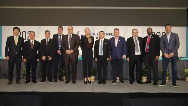 成熟的女同志hd